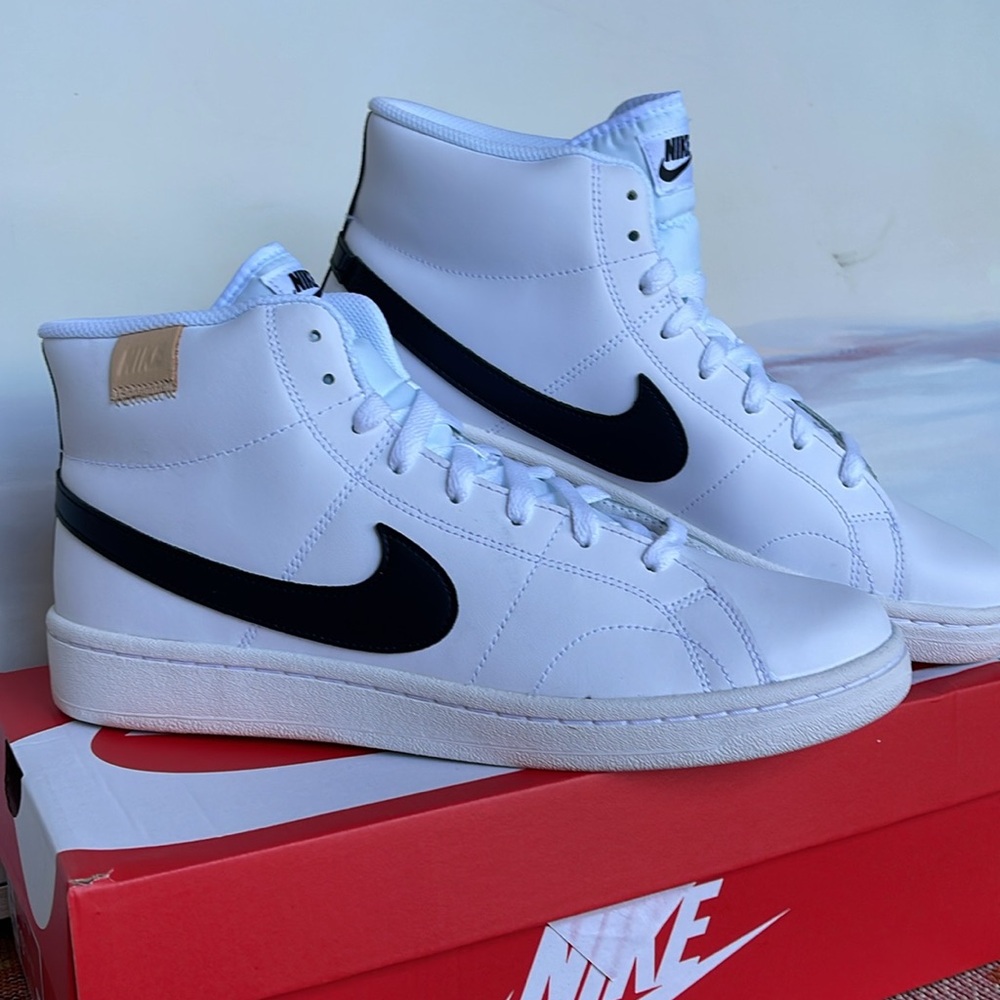 Nike Men’s Court Royale 2 Mid
White/White Onyx/Black
Shoes Sneakers 
CQ9179-100 - Picture 7 of 16